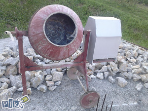 Slikovni rezultat za mješalica za beton