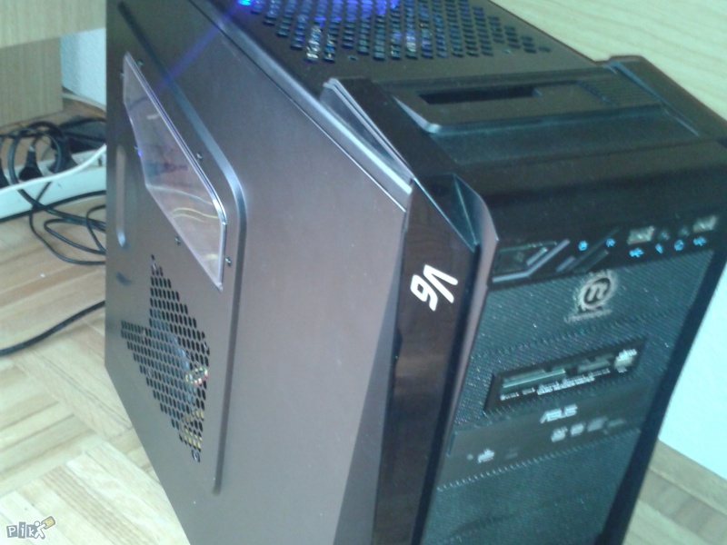 Thermaltake V6 BlacX Edition Gaming