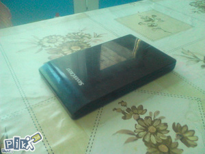 eksterni hard disk dajem uz njega oko 40 igrica najnovijih