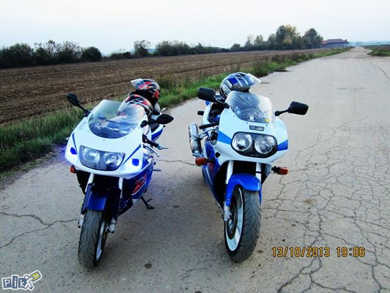 Suzuki GSX-R 750 Srad