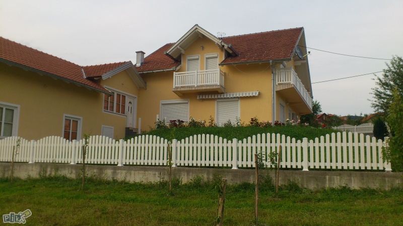 PVC (plastične) ograde dvorišne