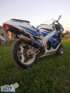 Suzuki GSX-R 750 Srad
