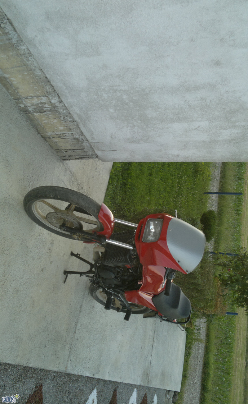 Kawasaki AR 125