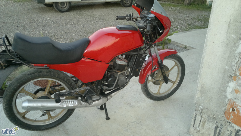 Kawasaki AR 125