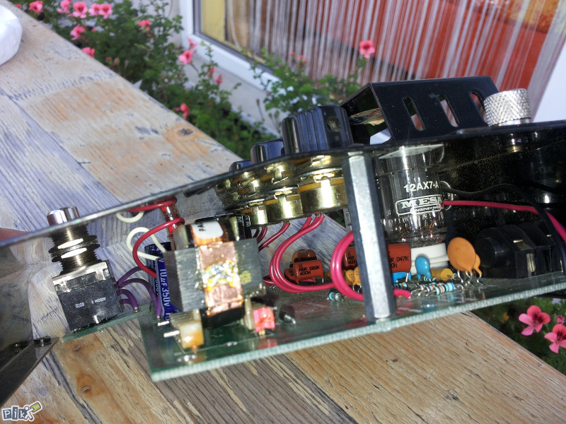 Mesa Boogie V1 Bottle Rocket