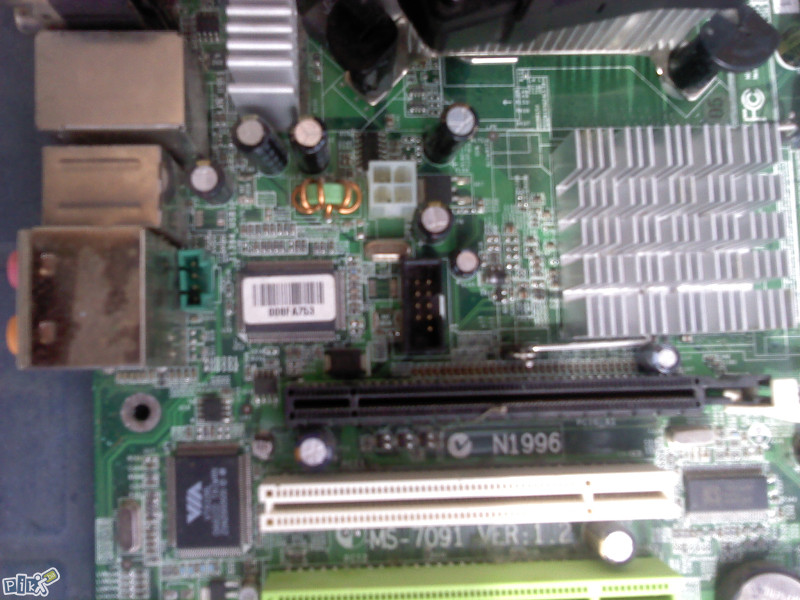 Maticna ploca MS-7091 + procesor 3.0ghz HT