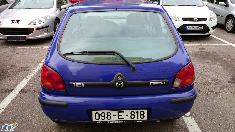 Mazda 123