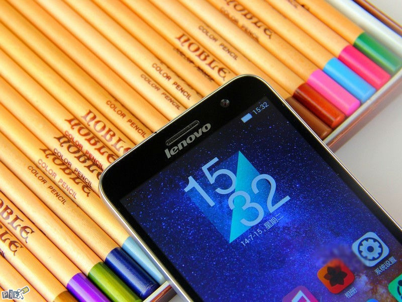 Lenovo A8 A806 4G LTE, Octa core 1.7Ghz, 2G/16GB, 13MP