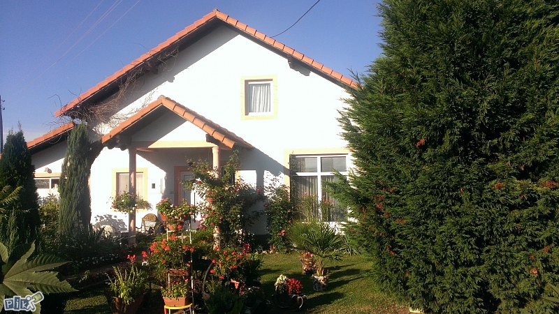 Kuća selo Crnjelovo Bijeljina