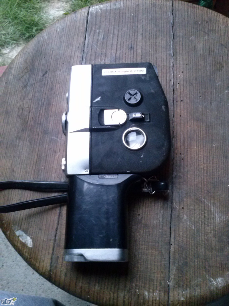 fujica single 8 p-100