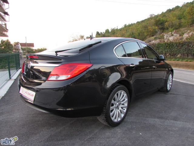 Opel Insignia 2.0 CDTI Automatik COSMO EDITION SPORT