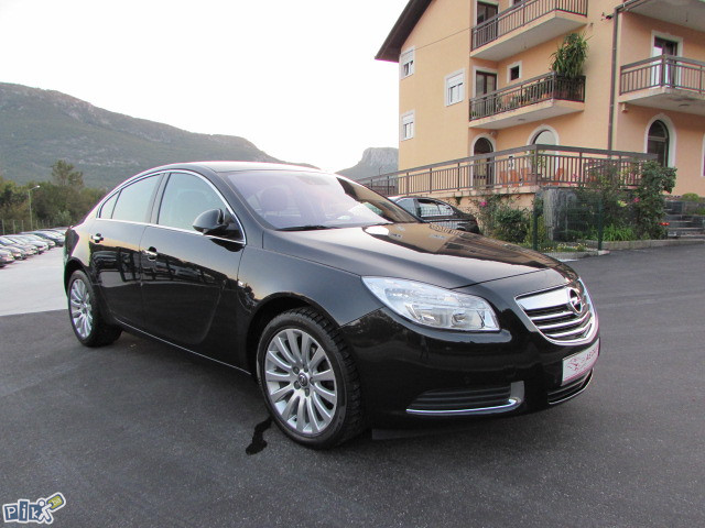 Opel Insignia 2.0 CDTI Automatik COSMO EDITION SPORT