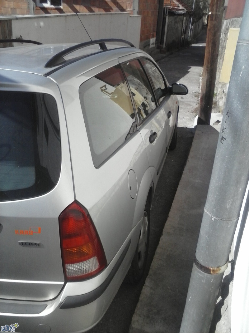 FORD FOKUS
