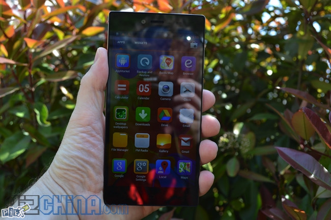 iOcean x8 Quad Core 8mp GB ram 5''