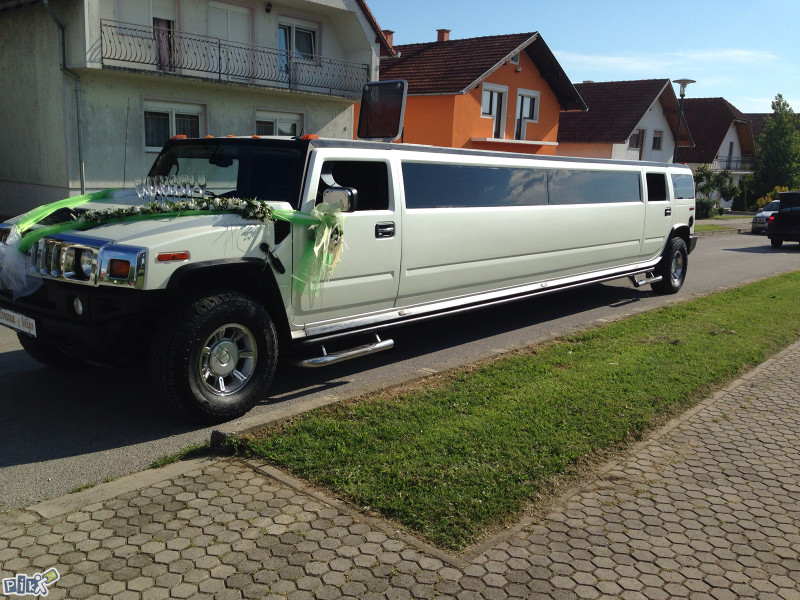 Hummer H2 11 metara. vrhunskog luxuza