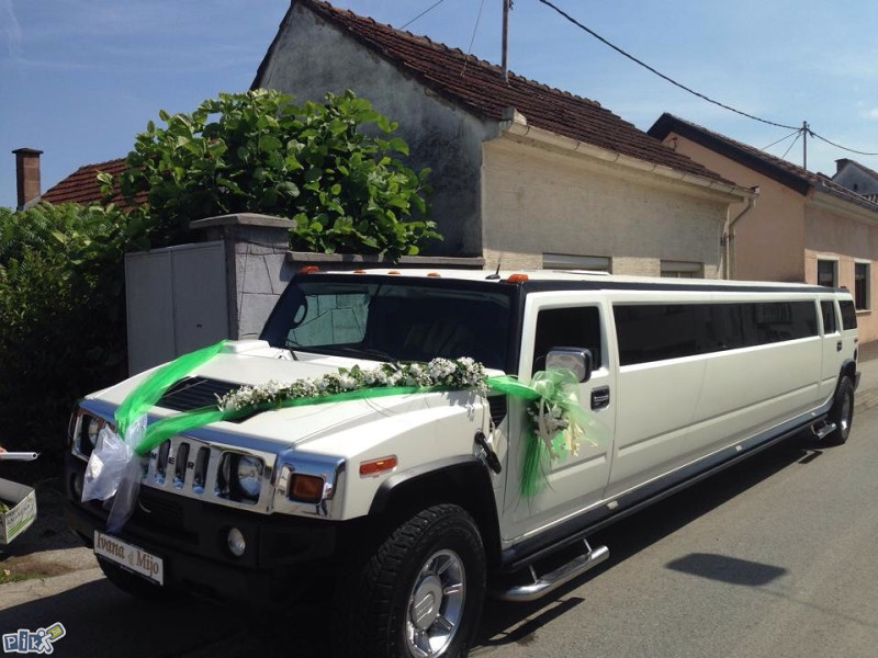Hummer H2 11 metara. vrhunskog luxuza