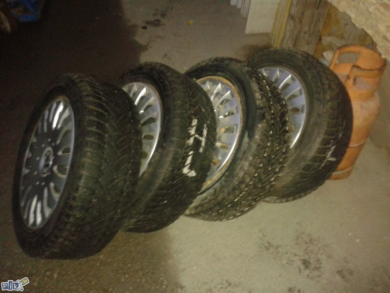 gume zimske 16 sa felgama