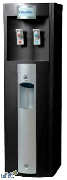 Dispenser za vodu sa sistemom za filtraciju