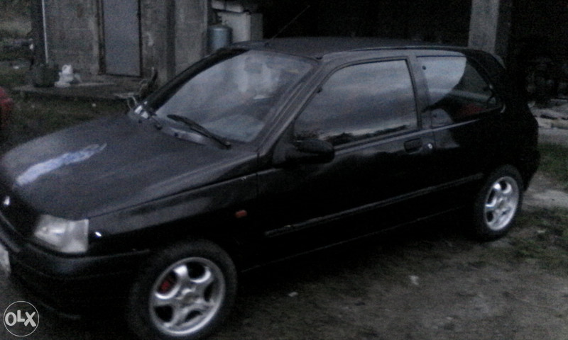 Renault Clio Mk1 1.8i 79kw Baccara (bmw,opel golf 1 2 3