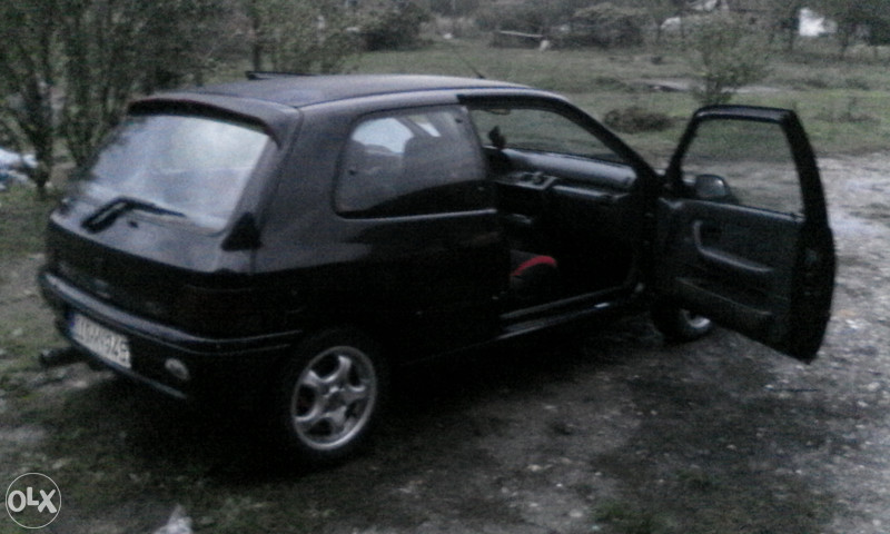 Renault Clio Mk1 1.8i 79kw Baccara (bmw,opel golf 1 2 3