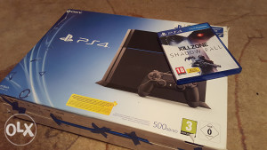 Play station 4