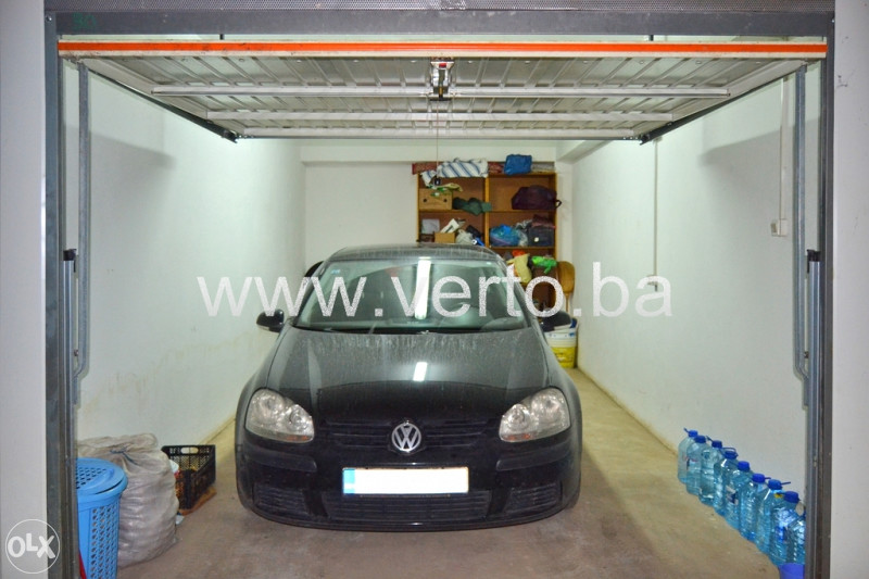 Garaža 19,80 m2, u objektu "Bingo" , Sjenjak, Tuzla