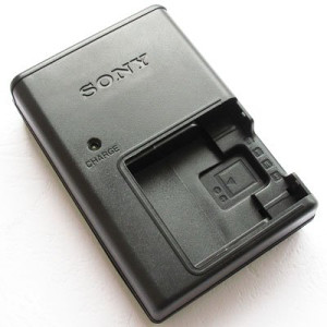 Sony Batery Charger BC-CSD